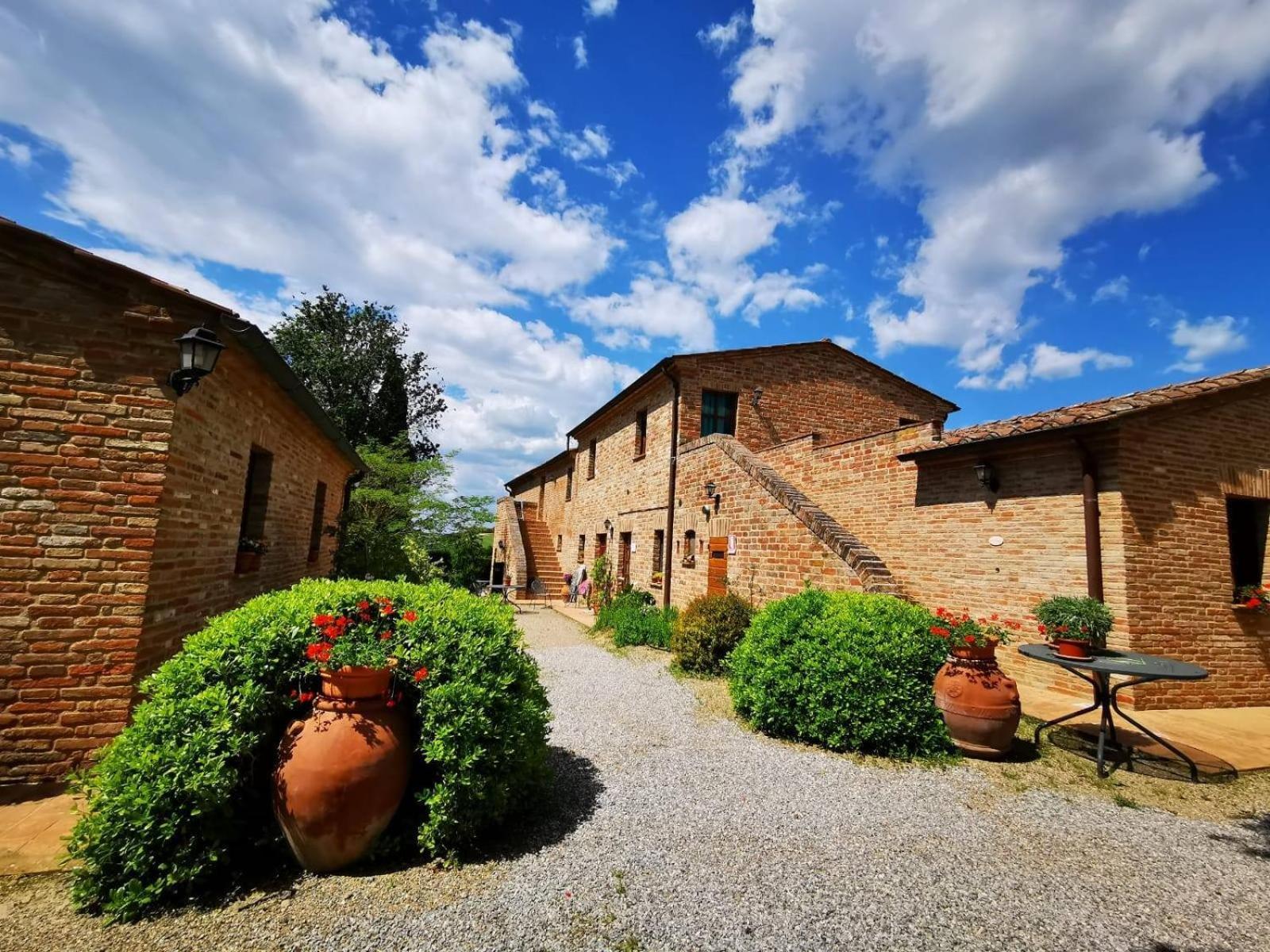 Villa Agriturismo I Fuochi Valiano Exterior foto